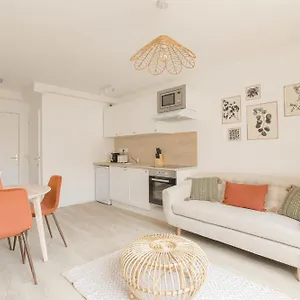  Appartement Cosy Au Centre D'oullins Avec Garage France